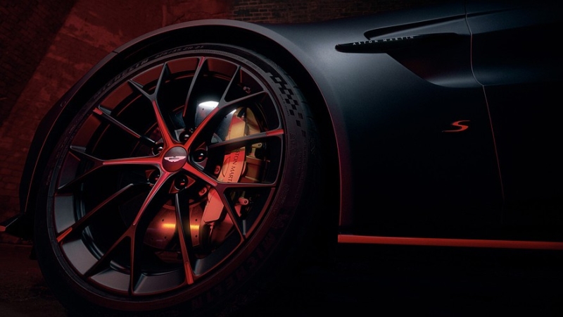 Aston Martin представил более мощный и быстрый суперкар Vantage S