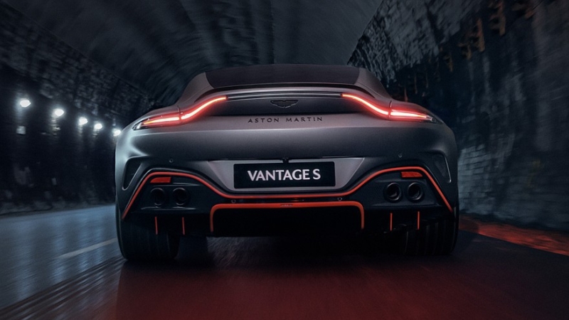 Aston Martin представил более мощный и быстрый суперкар Vantage S