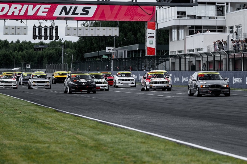 Экватор сезона Classic Touring пройден