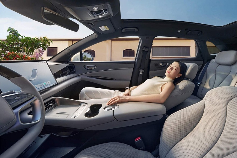 Кроссовер BYD Sealion 06 выходит на рынок: дизайн в стиле Genesis и разные варианты начинки