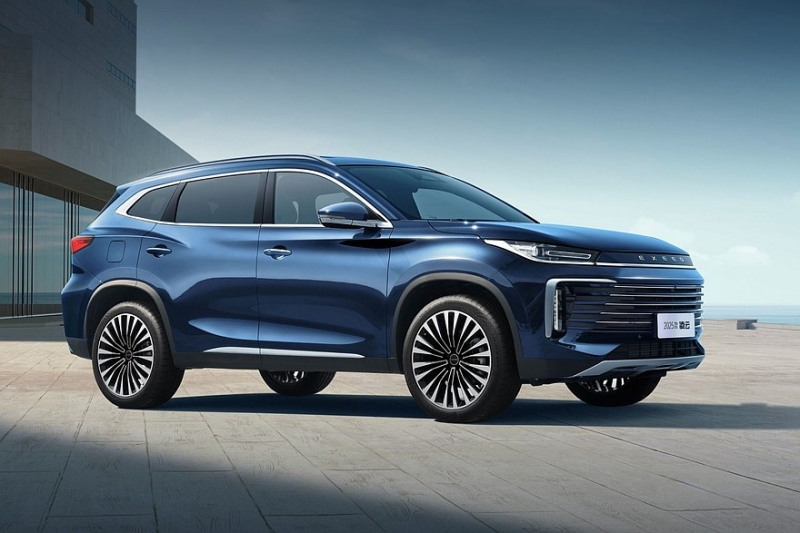 Кроссовер Exeed Sterra E05 на базе Exeed TXL раскрылся досрочно