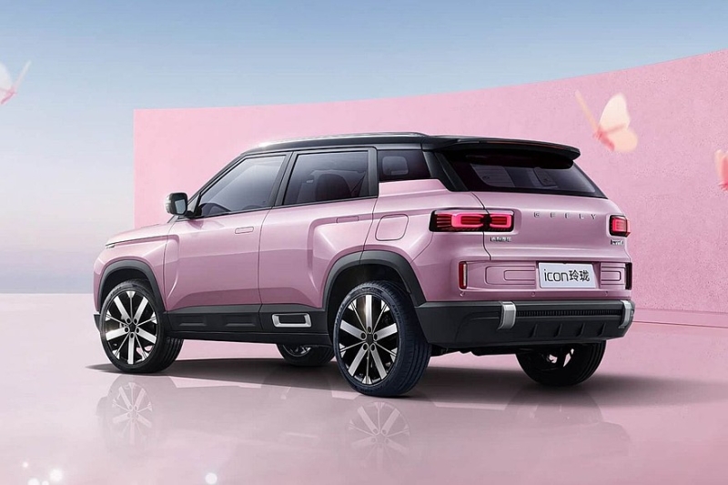 Кроссовер Geely Icon снова доработан: теперь с другим салоном