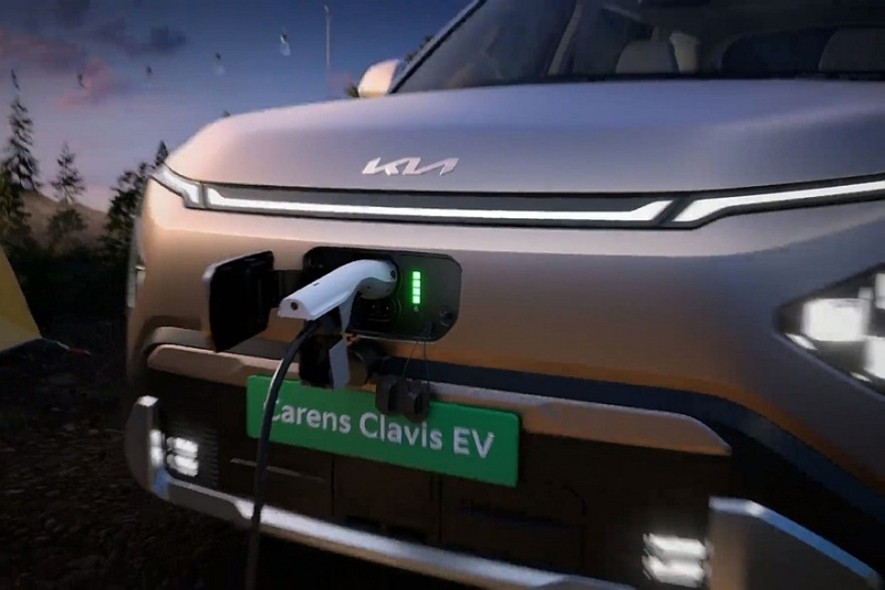 Кроссвэн Kia Carens Clavis: на подходе версия с совсем другой «начинкой»