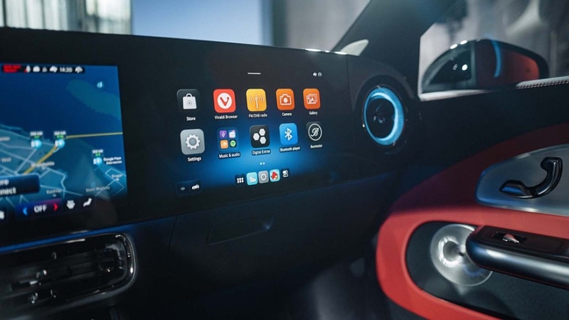 Mercedes-Benz CLA нового поколения: теперь и подросший в габаритах универсал