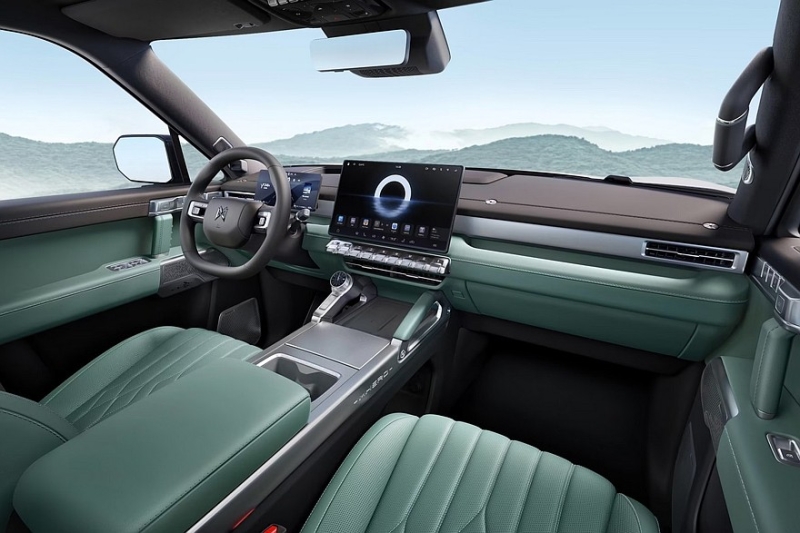 Мощный внедорожник M-Hero M817 от Dongfeng стал доступен к заказу