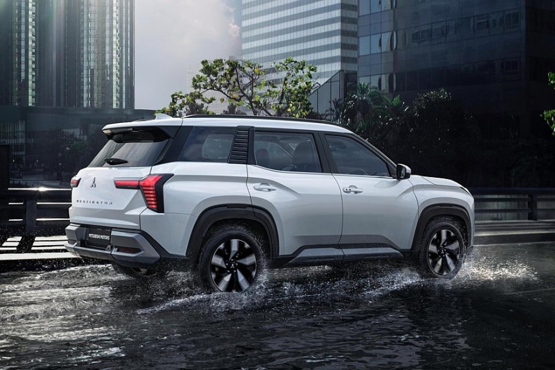 Новый кроссовер Mitsubishi Destinator доступен к заказу: в базе – дешевле младшего Xforce