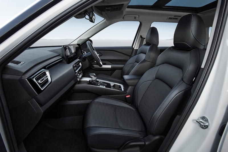 Новый кроссовер Mitsubishi Destinator доступен к заказу: в базе – дешевле младшего Xforce