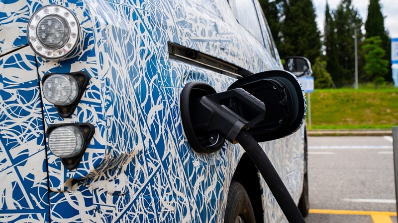 Новый минивэн Mercedes-Benz VLE готовится прийти на смену EQV