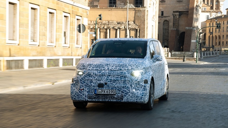 Новый минивэн Mercedes-Benz VLE готовится прийти на смену EQV