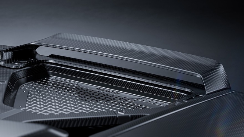 Eccentrica V12 Pacchetto Titano: трековая версия рестомода на базе Lamborghini Diablo