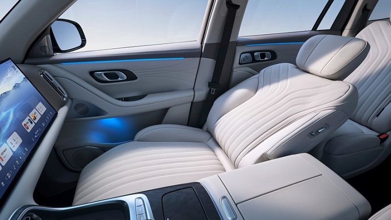 Флагманский кроссовер Geely Galaxy M9: отличный баланс цена/оснащение и ажиотаж