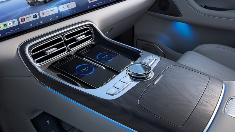 Флагманский кроссовер Geely Galaxy M9: отличный баланс цена/оснащение и ажиотаж