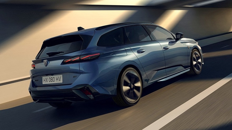 Обновлённый Peugeot 308: двухэтажные фары без подтёков и технические доработки