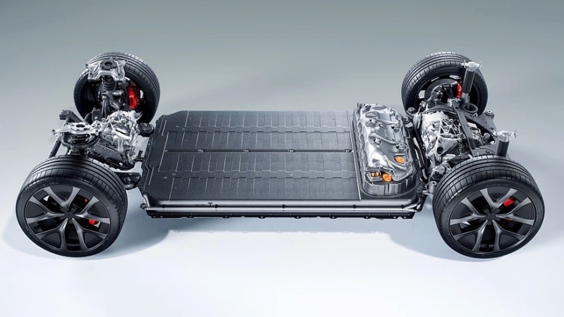 Обновлённый Tesla Model Y Performance дебютировал во «враждебной» Европе