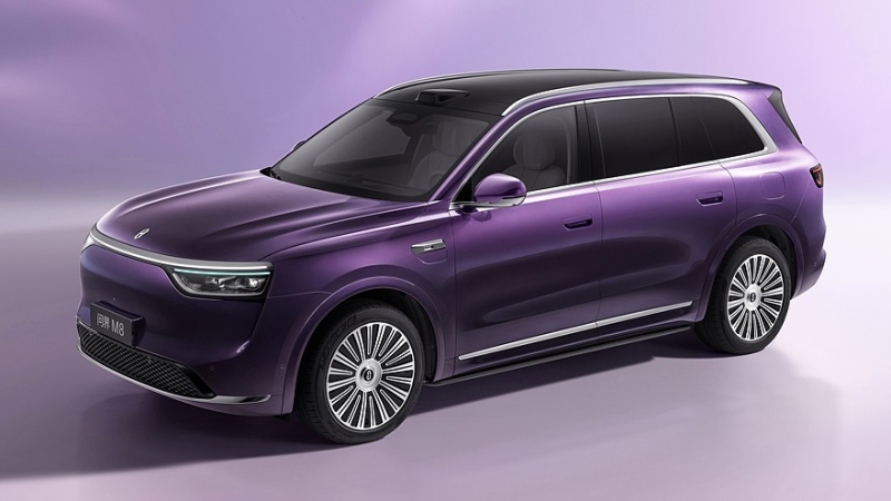 Ставший хитом гибридный кроссовер AITO M8 обрёл чисто электрическую версию