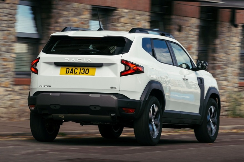 Без бразильского размаха: Dacia Duster превратился в куцый пикап с двухрядной кабиной