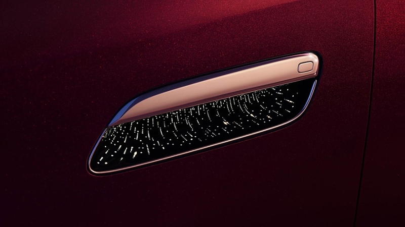 Флагманский кроссовер Voyah показался на новых официальных фото. Вероятно, доберётся до РФ