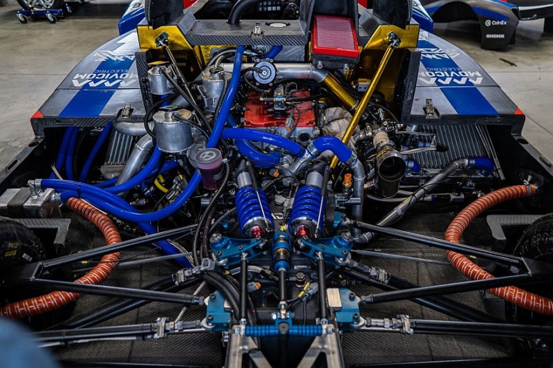 Инженеры и студенты Московского Политеха раскрывают секреты создания спортпрототипа FDR12