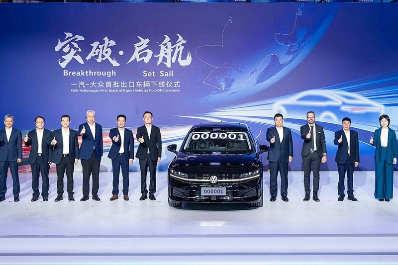 Китайские VW Magotan и Sagitar отправят на экспорт – возможно, как новые Passat и Jetta