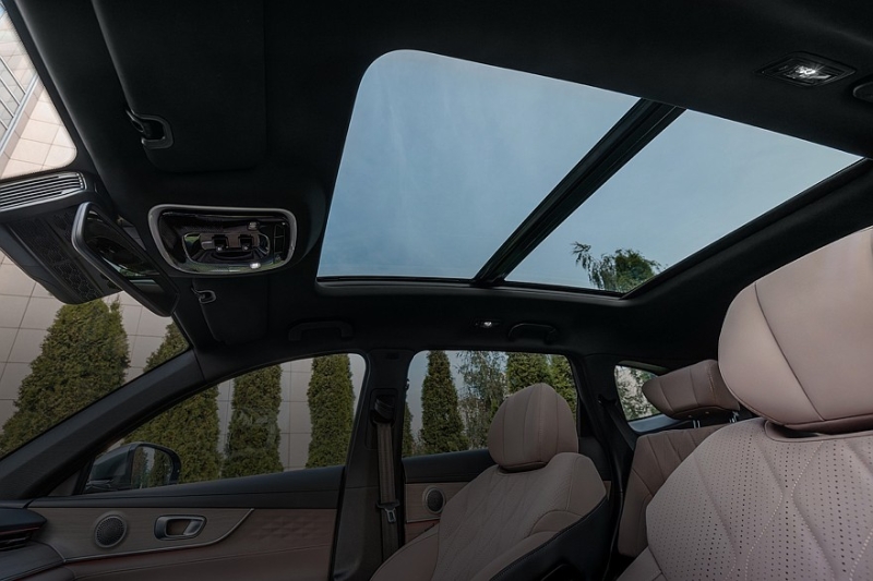 Кроссовер Tenet T8 выходит на российский рынок: цены и комплектации