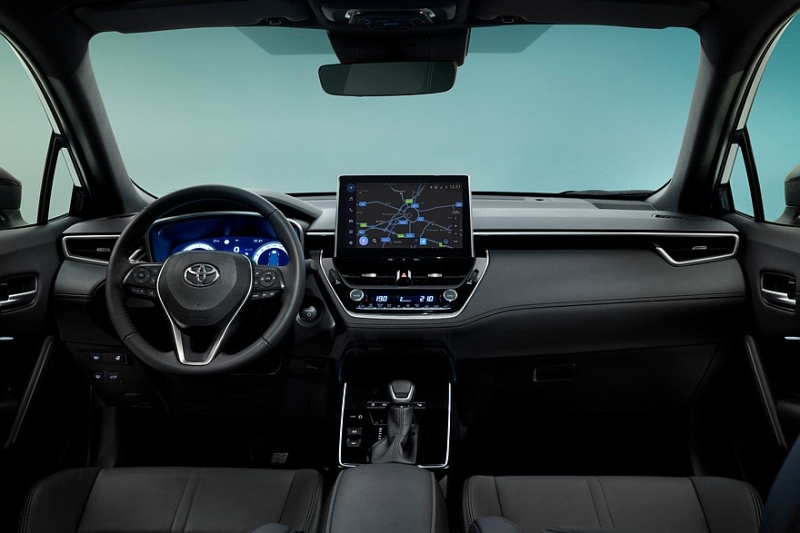 Кроссовер Toyota Frontlander после рестайлинга отдалился от Corolla Cross