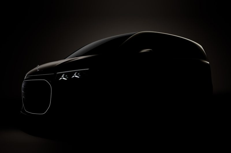 Mercedes-Benz VLE готовится к дебюту: новый тизер и старт предсерийного производства