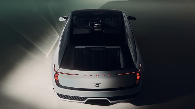 Новая Octavia в формате «зубила»: Skoda готовится к радикальной смене дизайна