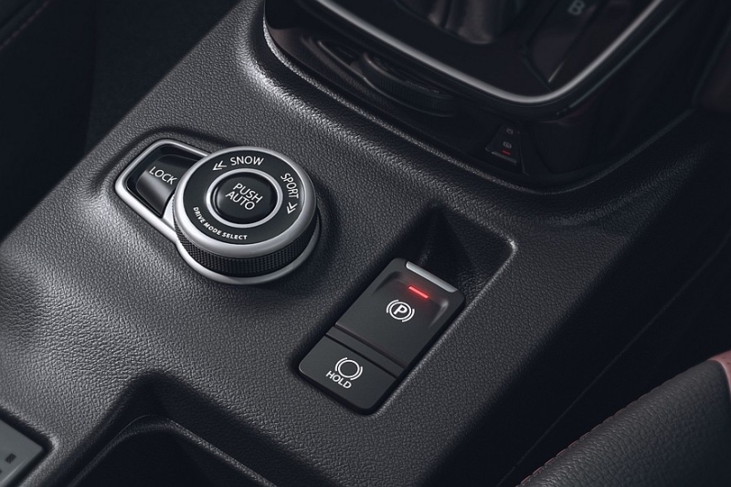 Новый глобальный кроссовер Suzuki Victoris: три варианта «начинки», есть полный привод