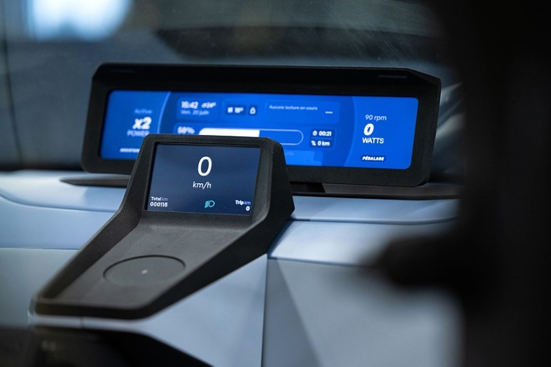 Педальный гибрид Cixi Vigoz: лютые крены и максимальная скорость 120 км/ч