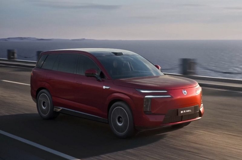 Представлен кроссовер Denza N8L от BYD: младший, но не менее роскошный