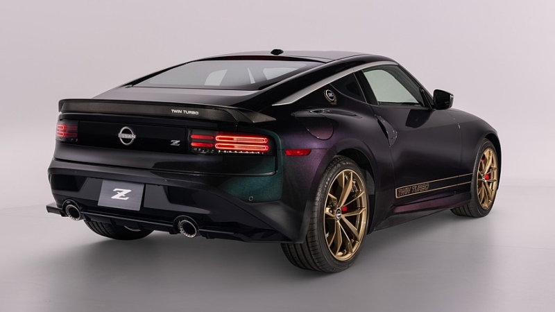 Спорткар Nissan Z обзавёлся новой спецверсией Heritage в честь 300ZX