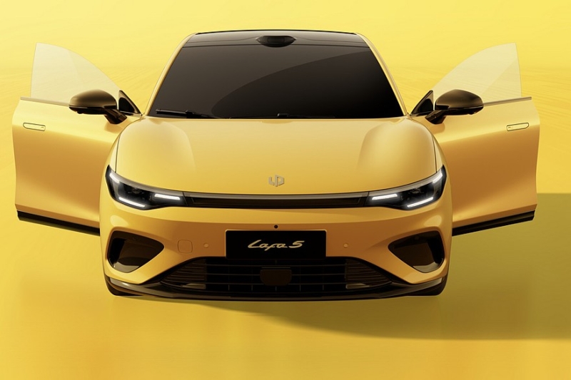 Stellantis предложит европейцам хэтч Leapmotor B05 – это упрощенная версия Lafa 5 для Китая