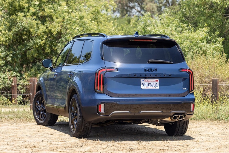 Анонсирован большой кроссовер Kia Telluride нового поколения