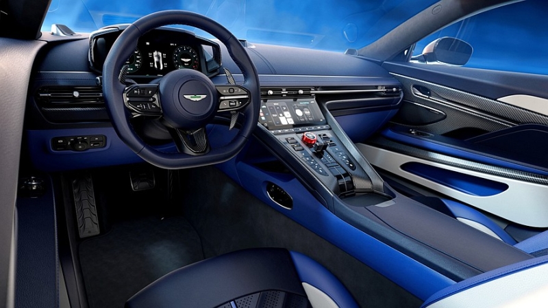 Aston Martin DB12 S: доработанное шасси и 700-сильный V8 с особо сочным звуком