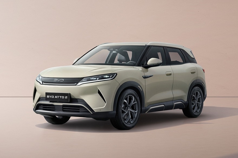 BYD на экспорт: гибридный кроссовер Atto 2 DM-i для Европы и кей-кар для Японии