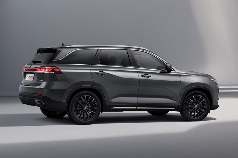 Changan CS75 Pro, бывший «престижный» Oshan, получил новый салон и более мощный мотор