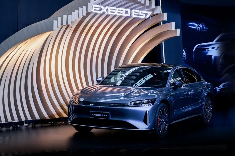 Exeed показал флагманский седан ES7