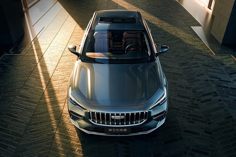 Geely Emgrand нового поколения показали на свежих официальных фото