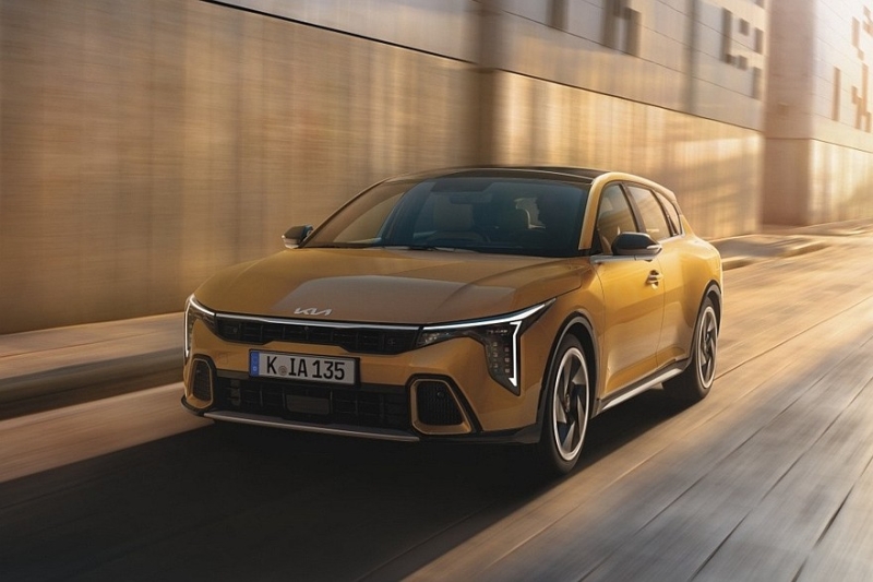 Хэтчбек Kia K4 приготовился к старту продаж в Европе, на очереди – универсал