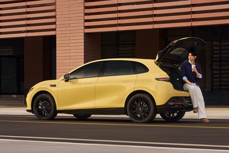 Хэтчбек Leapmotor Lafa 5, он же B05 для Европы: показан интерьер