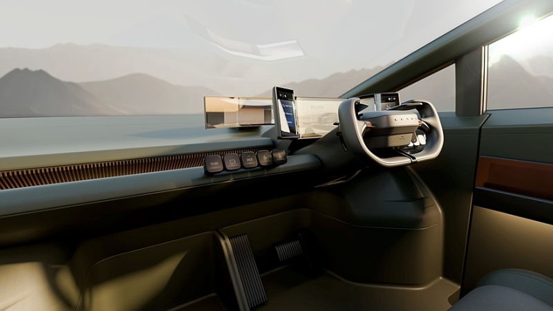 Lexus ищет новые форматы для флагманской модели LS, а новый суперкар показал интерьер