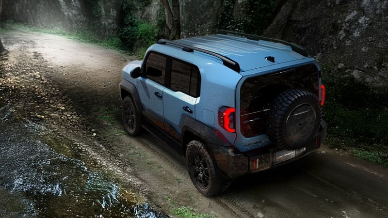 Маленький, брутальный и только с ДВС: рассекречен Toyota Land Cruiser FJ