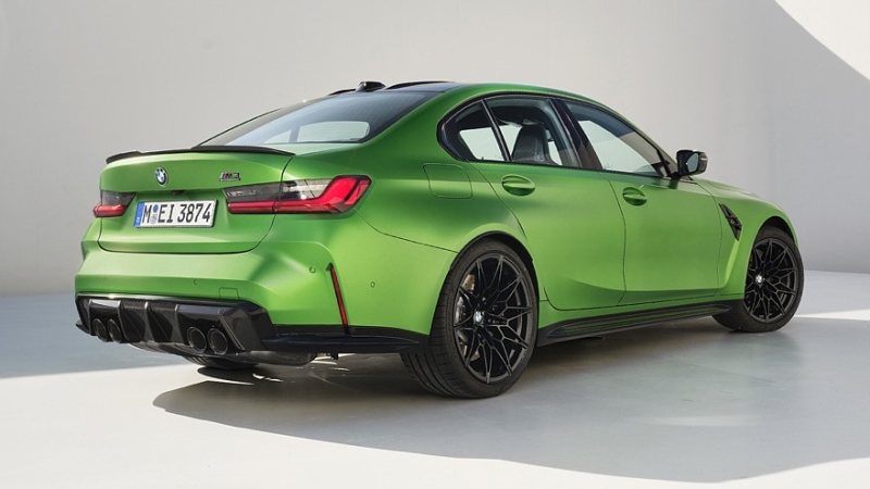 Новая бензиновая BMW M3 (G84): первые изображения