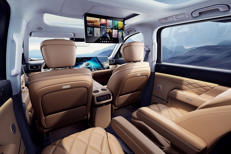 Представлен роскошный кроссовер Chery Fulwin T11. В России он появится под другим брендом