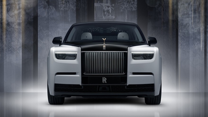 Rolls-Royce подготовил особенный Phantom в честь 100-летия седана