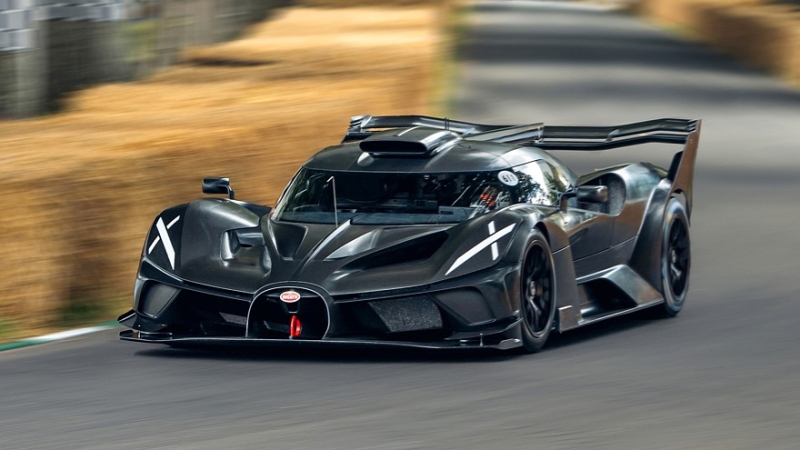 Bugatti завершила производство суперкара Bolide с легендарным мотором W16