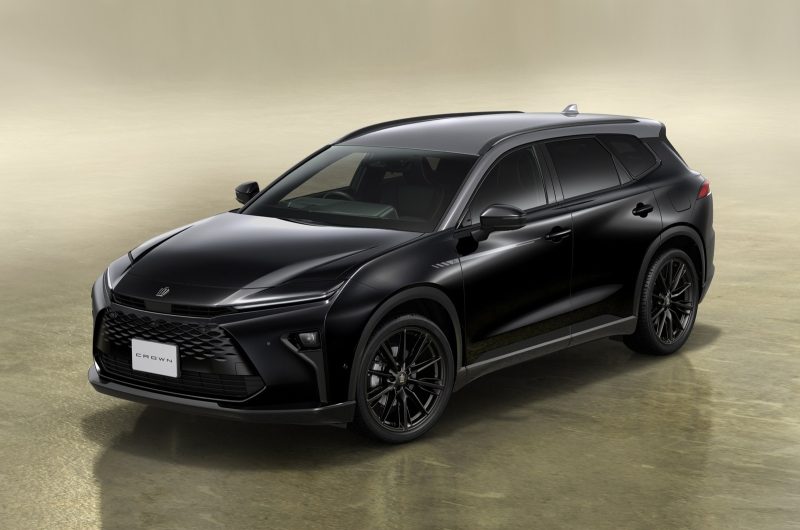 Кроссовер Toyota Crown Estate получил юбилейную спецверсию