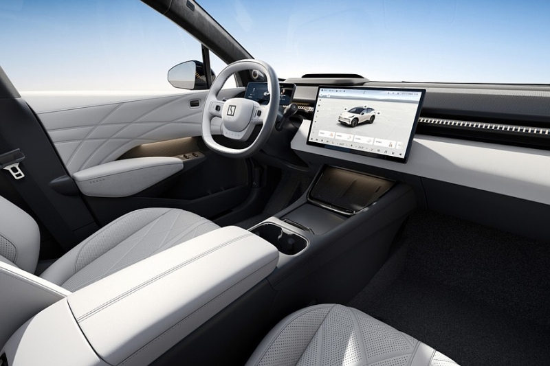 Непопулярный кроссовер Zeekr X стал мощнее и обрёл доработанный салон