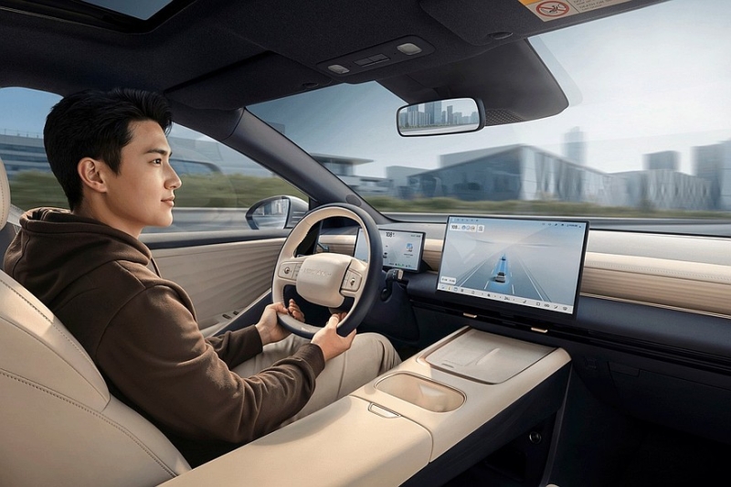 Nissan запустил в продажу седан N6 и пообещал ещё несколько новинок