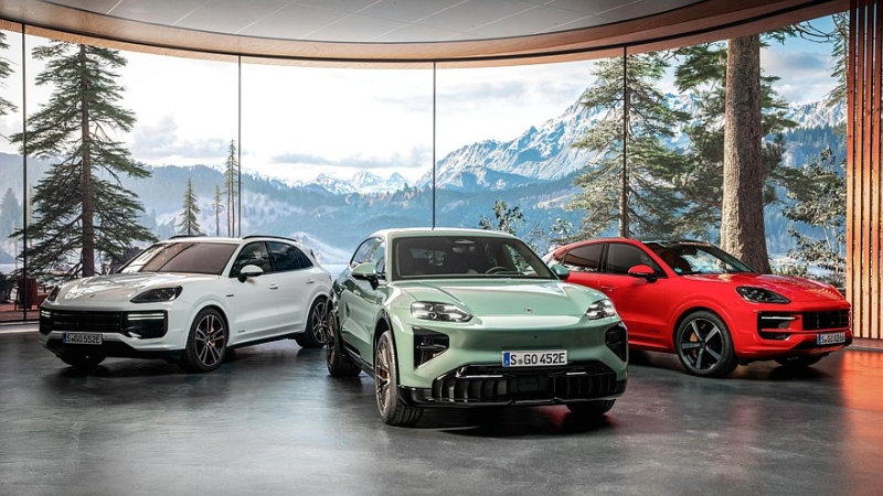 Porsche Cayenne Electric сбросил маску: две версии, до 1156 л.с. и беспроводная зарядка